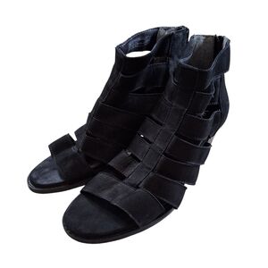 Vionic Harlow Heel Bootie Black Size 7